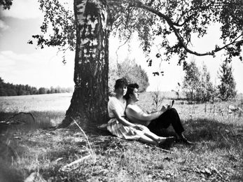 Ilya Glazunov with His Wife. Shakhmatovo Near the Estate of the Poet A. Blok